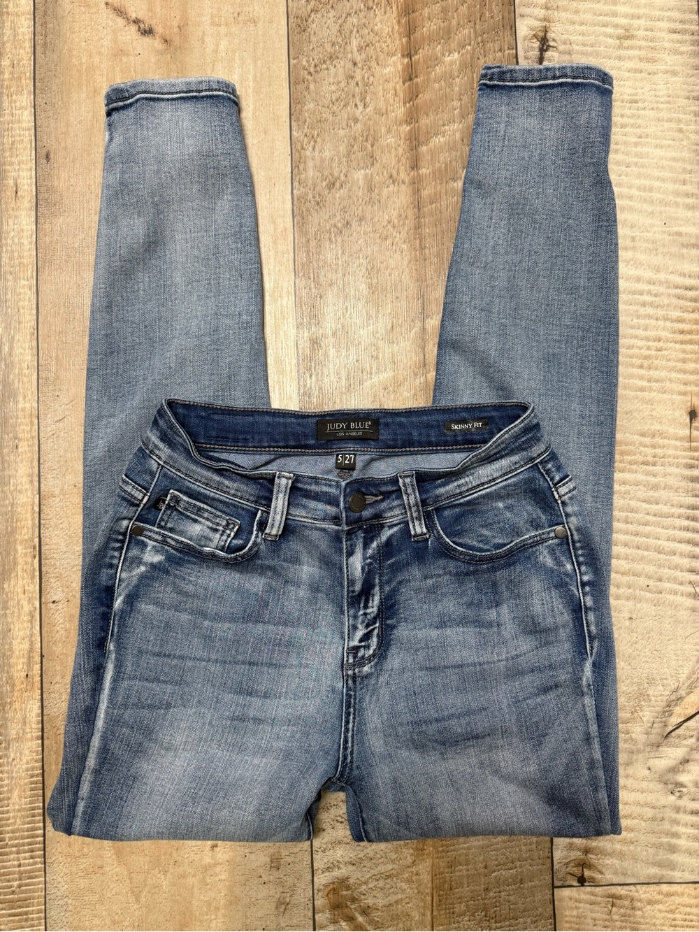 Judy Blue Medium Wash Skinny Jeans